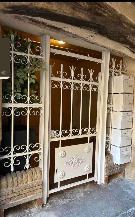 Zen A L Isle LʼIsle-sur-la-Sorgue المظهر الخارجي الصورة